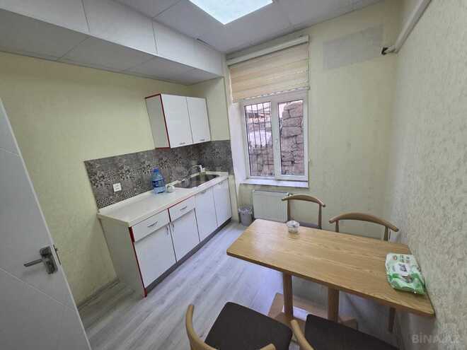 İcarəyə verilir 3 otaqlı ofis 70 m², İçəri Şəhər m., photo 12 from 17