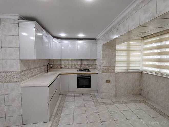 Satılır 5 otaqlı köhnə tikili 150 m², 28 May m., photo 8 from 25