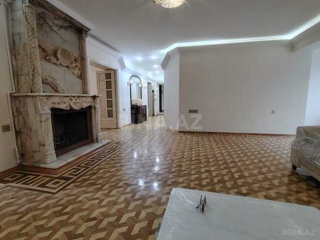 Satılır 5 otaqlı köhnə tikili 150 m², 28 May m., photo 10 from 25