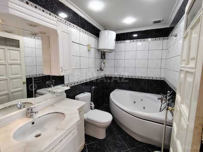 Satılır 5 otaqlı köhnə tikili 150 m², 28 May m., photo 23 from 25