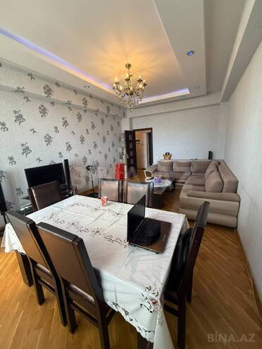 Продаётся 2-комн. новостройка 65 м², м. Халглар Достлугу, photo 1 from 11