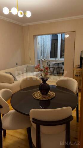 İcarəyə verilir 2 otaqlı köhnə tikili 40 m², 8-ci mikrorayon q., photo 1 from 25