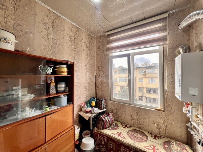 Satılır 3 otaqlı köhnə tikili 80 m², Nizami m., photo 20 from 30
