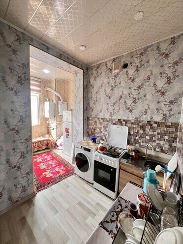 Satılır 3 otaqlı köhnə tikili 80 m², Nizami m., photo 16 from 30