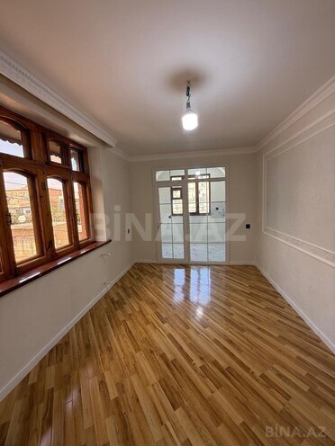 Satılır 2 otaqlı köhnə tikili 47 m², photo 1 from 13