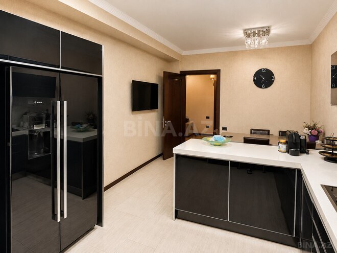 Satılır 4 otaqlı yeni tikili 195 m², 28 May m., photo 10 from 17