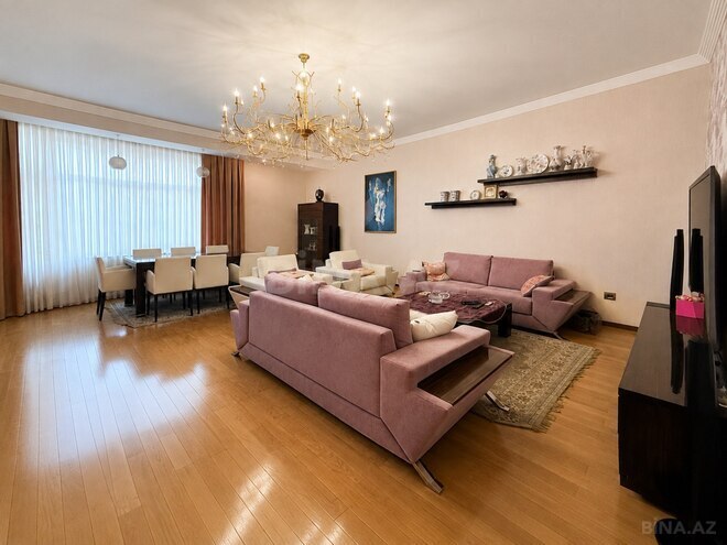 Satılır 4 otaqlı yeni tikili 195 m², 28 May m., photo 4 from 17