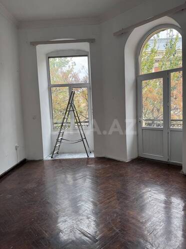 Сдаётся 2-комн. офис 55 м², м. Ичеришехер, photo 11 from 15