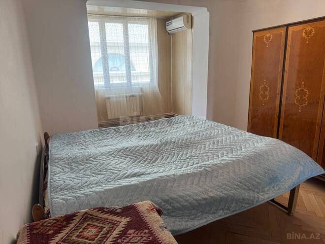 Сдаётся 3-комн. вторичка 70 м², м. Низами, photo 6 from 13