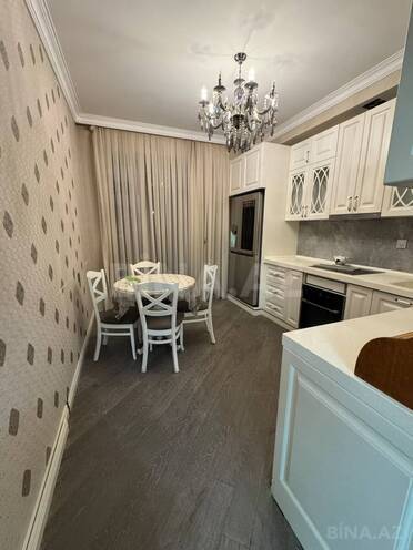 Сдаётся 3-комн. новостройка 110 м², м. 8 ноября, photo 4 from 19