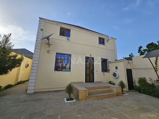 Satılır 4 otaqlı həyət evi/bağ evi 160 m², Saray q., photo 1 from 32