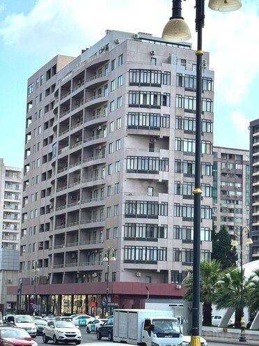 Сдаётся 3-комн. офис 160 м², м. Гянджлик, photo 1 from 15