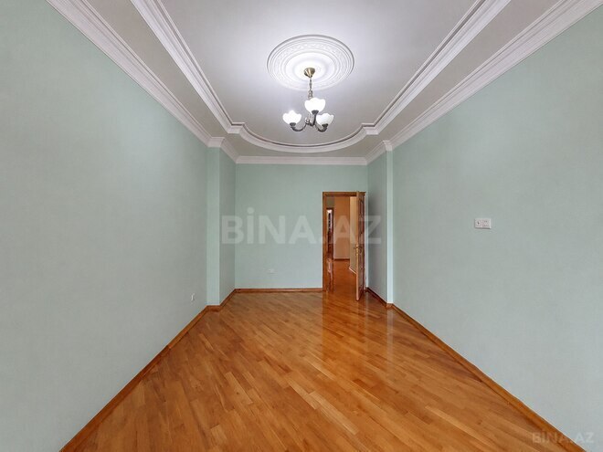 Satılır 3 otaqlı yeni tikili 132 m², İnşaatçılar m., photo 5 from 14