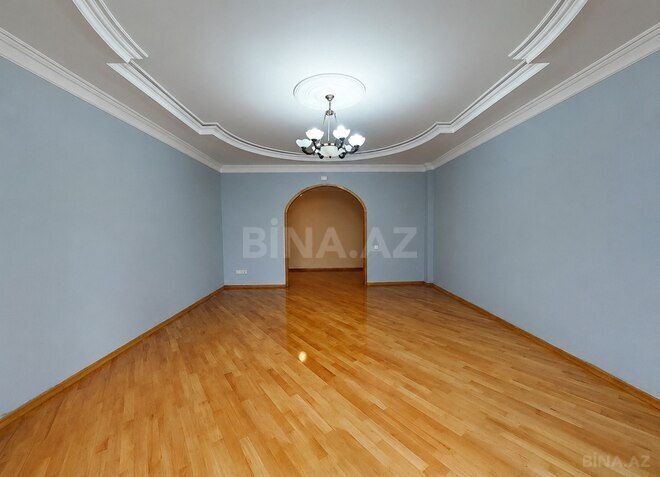 Satılır 3 otaqlı yeni tikili 132 m², İnşaatçılar m., photo 3 from 14