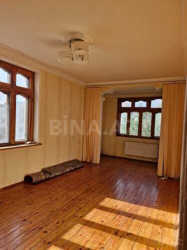 Продаётся 2-комн. вторичка 45 м², м. Ази Асланов, photo 1 from 15