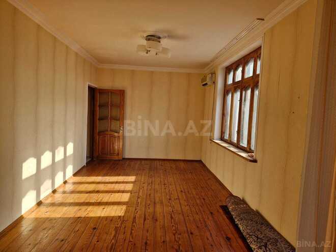 Продаётся 2-комн. вторичка 45 м², м. Ази Асланов, photo 8 from 15