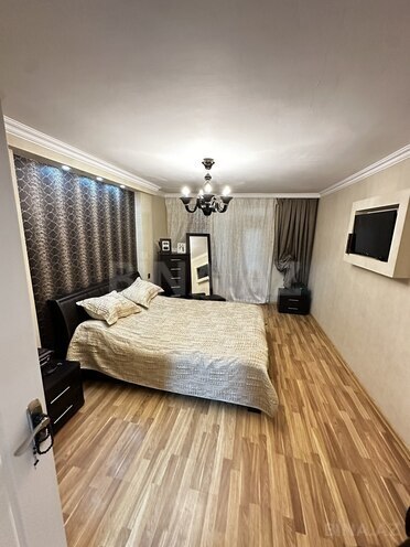 Satılır 5 otaqlı köhnə tikili 120 m², İnşaatçılar m., photo 15 from 32