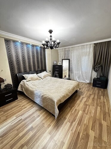 Satılır 5 otaqlı köhnə tikili 120 m², İnşaatçılar m., photo 13 from 32