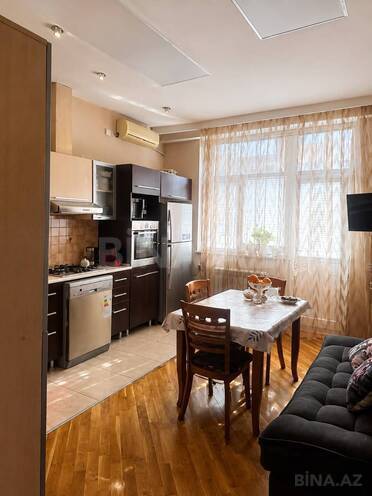 Продаётся 3-комн. новостройка 125 м², м. Элмляр Академиясы, photo 6 from 16
