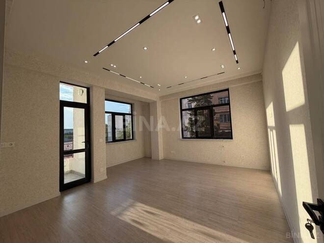 Продаётся 3-комн. новостройка 57 м², м. Кара Караев, photo 3 from 12