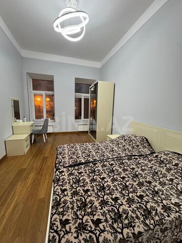 İcarəyə verilir 2 otaqlı köhnə tikili 100 m², Sahil m., photo 5 from 12
