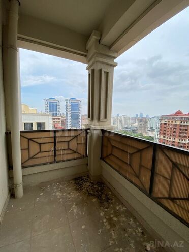 Продаётся 3-комн. новостройка 140 м², м. Низами, photo 11 from 27