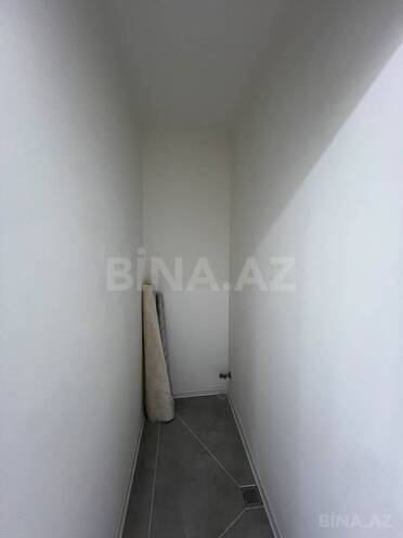 Продаётся 2-комн. вторичка 65 м², м. Ази Асланов, photo 8 from 14