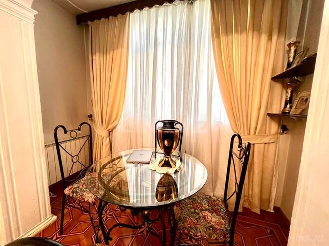 Satılır 2 otaqlı köhnə tikili 60 m², Gənclik m., photo 4 from 25
