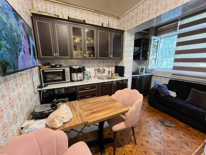Satılır 2 otaqlı köhnə tikili 60 m², Gənclik m., photo 10 from 25