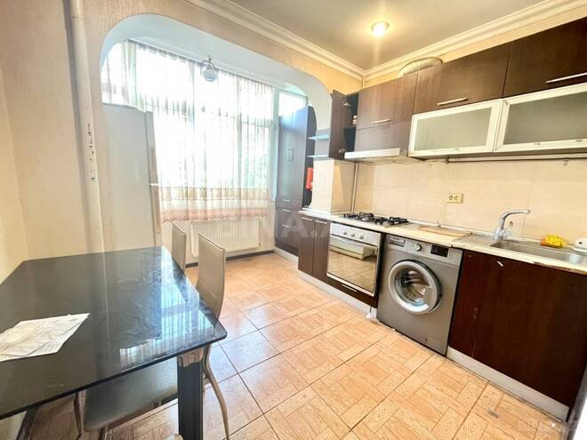 Satılır 2 otaqlı köhnə tikili 65 m², Gənclik m., photo 7 from 26