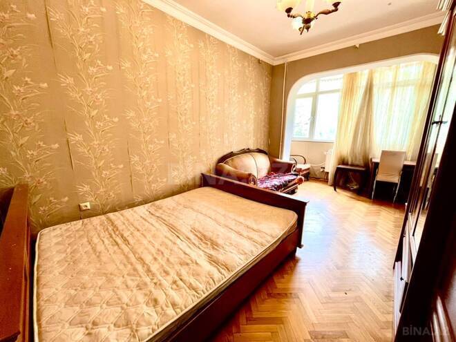Satılır 2 otaqlı köhnə tikili 65 m², Gənclik m., photo 12 from 26