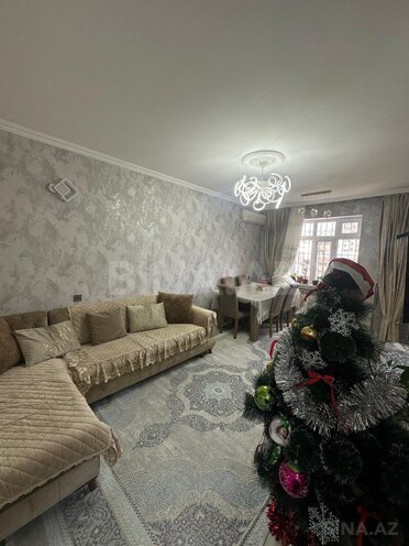 Продается 3-комн. вторичка 65 м², м. Ази Асланов, photo 1 from 15