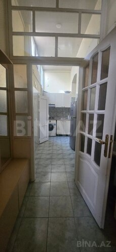 Сдаётся 3-комн. вторичка 60 м², м. Ичеришехер, photo 7 from 9