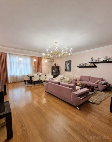 Satılır 4 otaqlı yeni tikili 198 m², 28 May m., photo 4 from 14