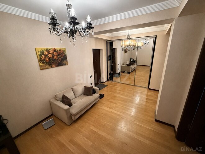 Satılır 4 otaqlı yeni tikili 198 m², 28 May m., photo 13 from 14
