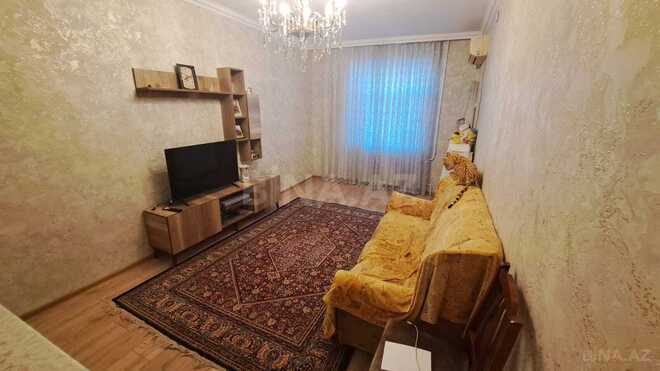 Satılır 4 otaqlı köhnə tikili 100 m², Xalqlar Dostluğu m., photo 1 from 16