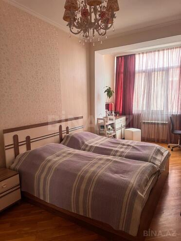 Продаётся 3-комн. новостройка 120 м², м. Элмляр Академиясы, photo 12 from 17
