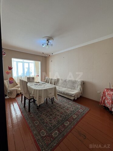 Продаётся 3-комн. вторичка 75 м², Хатаинский р., photo 1 from 19
