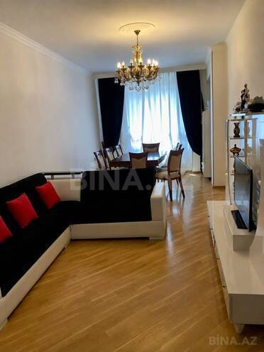 Продаётся 3-комн. новостройка 115 м², м. Иншаатчылар, photo 1 from 9