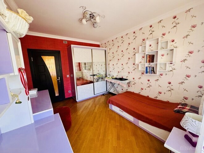 Satılır 5 otaqlı köhnə tikili 100 m², Qara Qarayev m., photo 9 from 24