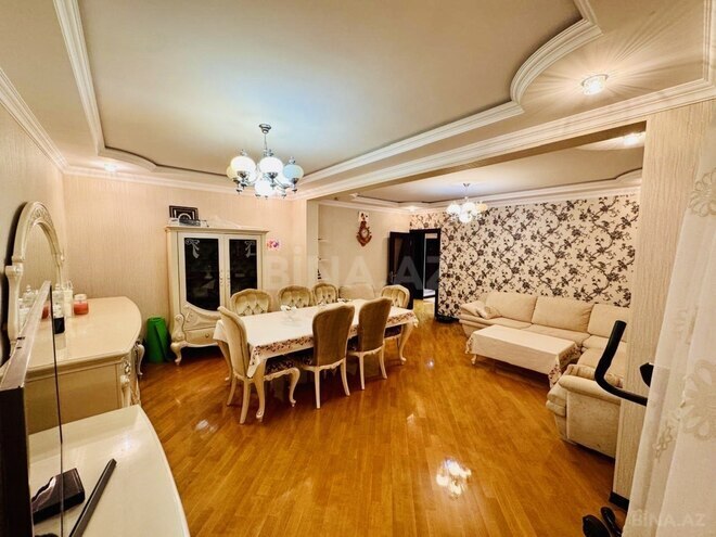 Satılır 5 otaqlı köhnə tikili 100 m², Qara Qarayev m., photo 4 from 24