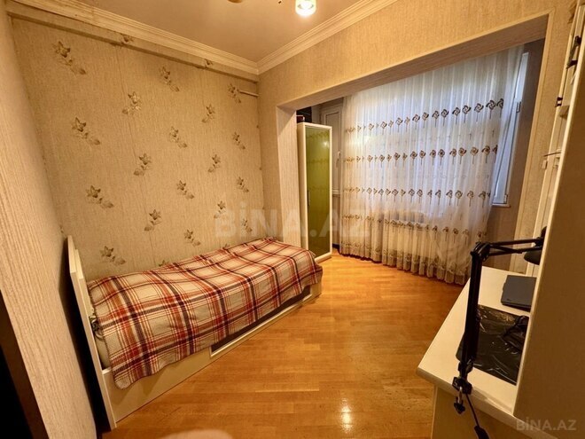 Satılır 5 otaqlı köhnə tikili 100 m², Qara Qarayev m., photo 8 from 24