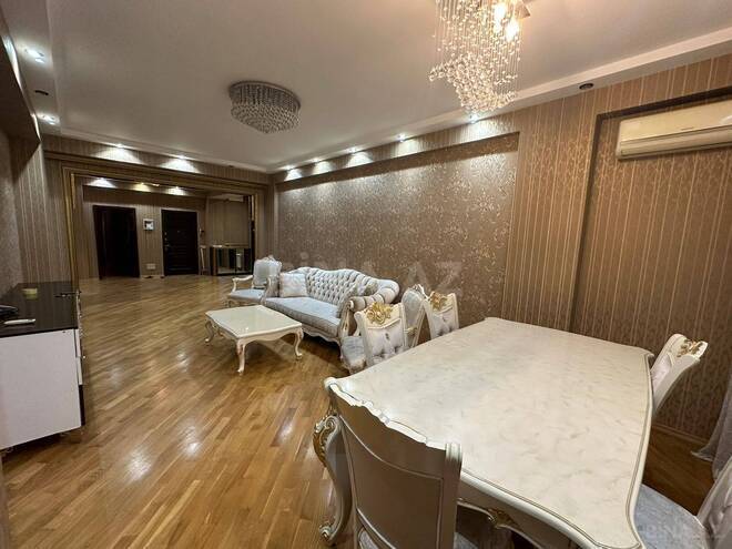 Сдаётся 3-комн. новостройка 140 м², м. Нефтчиляр, photo 5 from 16