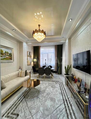 Продаётся 3-комн. новостройка 105 м², м. Мемар Аджеми, photo 1 from 9