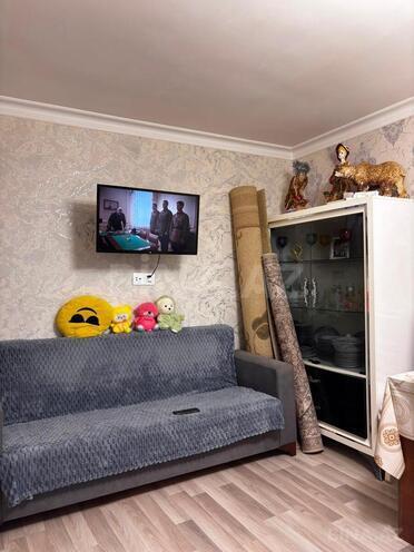 Satılır 2 otaqlı köhnə tikili 40 m², Qara Qarayev m., photo 4 from 9