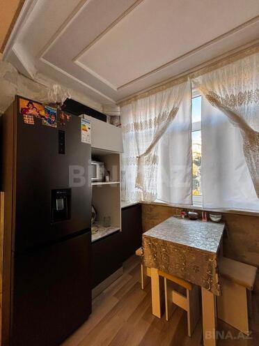 Satılır 2 otaqlı köhnə tikili 40 m², Qara Qarayev m., photo 3 from 9
