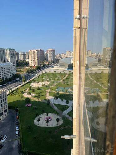 Сдаётся 3-комн. новостройка 160 м², м. Нариман Нариманов, photo 17 from 19