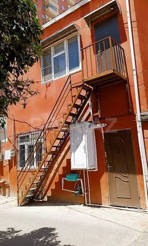 İcarəyə verilir 1 otaqlı köhnə tikili 32 m², İnşaatçılar m., photo 9 from 12