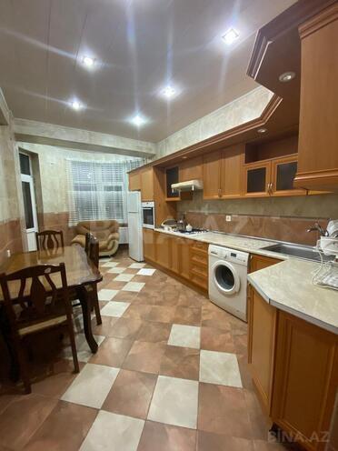 Сдаётся 3-комн. новостройка 150 м², м. Гянджлик, photo 5 from 19