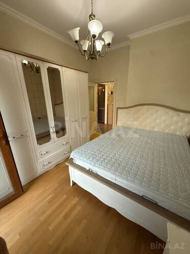 Продаётся 2-комн. новостройка 50 м², м. Кара Караев, photo 10 from 15